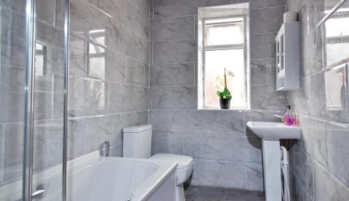 Double Room with Shared Toilet