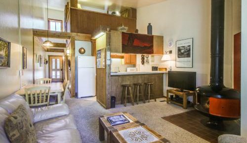 Two Bedroom Apartment 