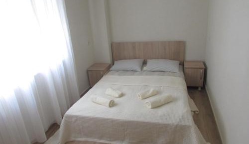 Twin Room with Bath