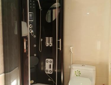 Deluxe Family Suite