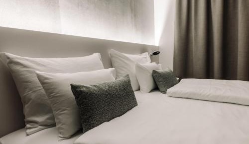 Deluxe Double Room with Parking