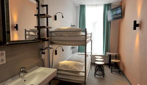 Twin Room with Shared Facilities