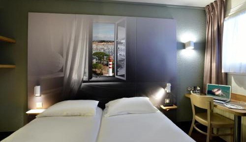 Twin Room - Non-Smoking