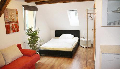 Single Apartment