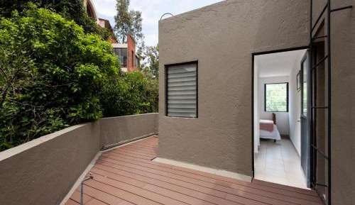 Single Room with Bathroom