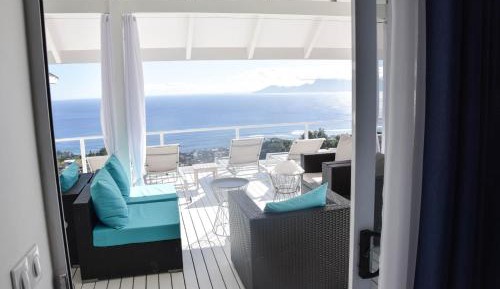 Quadruple Room with Sea View