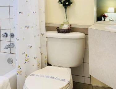 Classic Queen Room