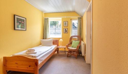 Single Room with Bathroom