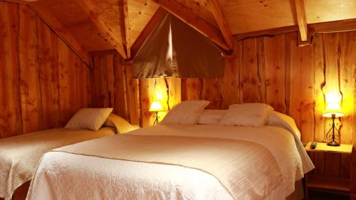 Double or Twin Room with Private Bathroom