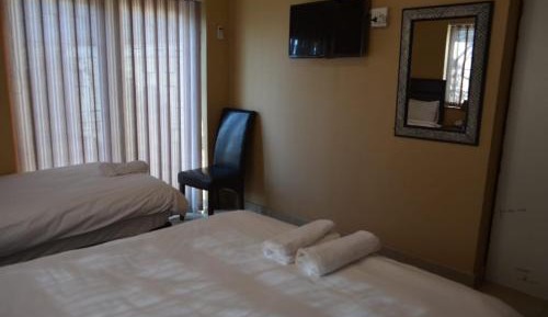 Triple Room with Bathroom