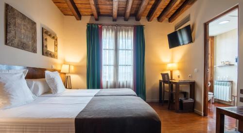 Double Room with Extra Bed