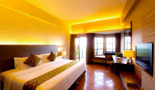 Deluxe Sea Front King Room