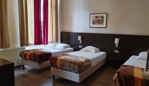 Budget Triple Room