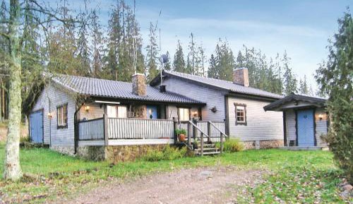 Two-Bedroom Holiday Home