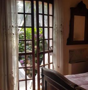 Basic Double Room with Private External Bathroom