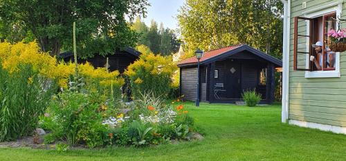 One-Bedroom Cottage
