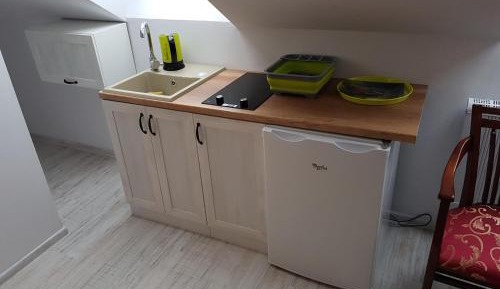 Small Single Room
