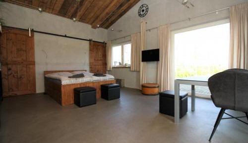 Studio with Terrace