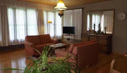 Double Room (2 Adults + 2 Child )