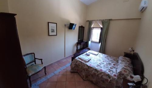 Double Room with Mountain View