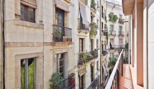 Two-Bedroom Apartment with Balcony