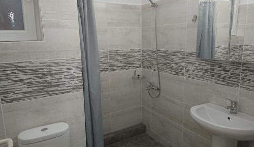 One-Bedroom Apartment (2 Adults)