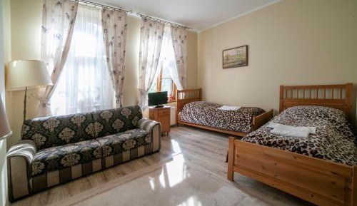 Twin Room with Bathroom