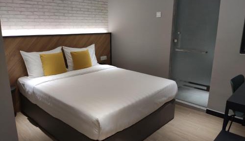 Superior Queen Room