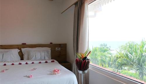 Queen Room with Sea View
