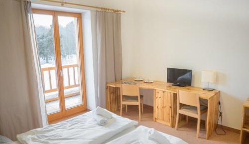 Twin Room with Balcony