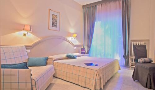 Double or Twin Room with Balcony