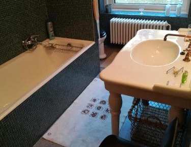 Deluxe Double Room with Bath