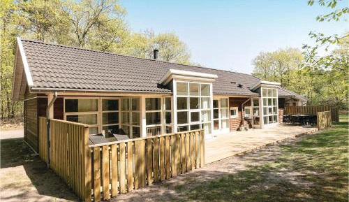 Four-Bedroom Holiday Home