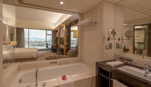 Family Gulangyu Sea View Suite