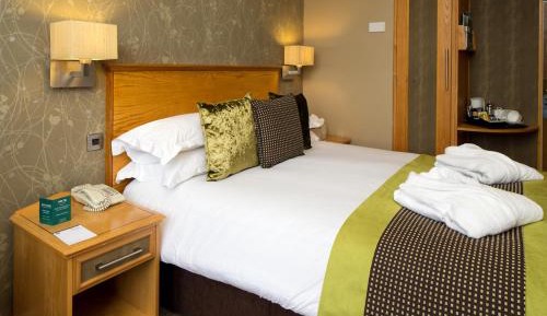 Standard Double Room with Shower