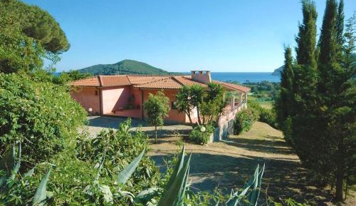 Two Bedroom  Apartment With Sea View