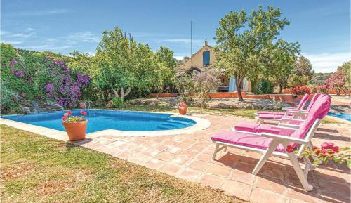 Five-Bedroom Holiday Home