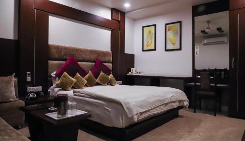 Large Double Room
