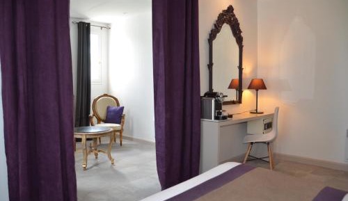 Junior Suite with Balcony