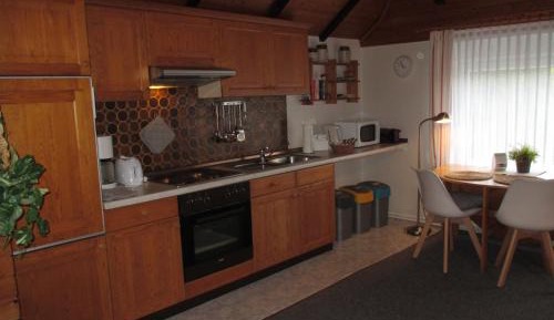  Studio (2 Adults)