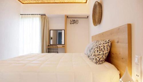 Studio with Sea View (2 Adults)