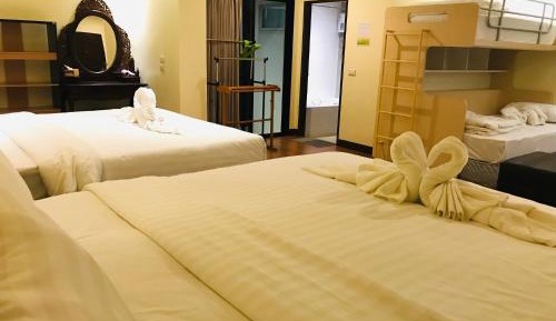 Deluxe Family Suite 6-Pax (with Bunk Bed)