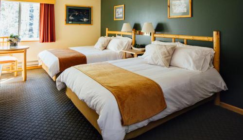 Standard Queen Room with Two Queen Beds