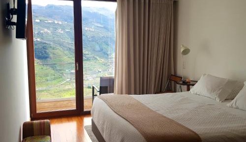 Suite with River View