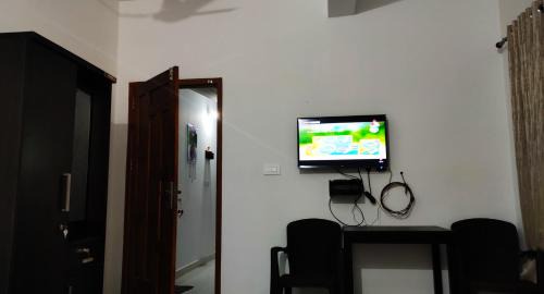 Deluxe Double Room (2 Adults + 1 Child)