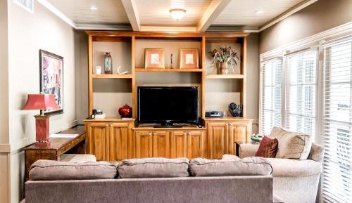 Two-Bedroom Suite