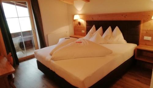 Superior Three-Bedroom Apartment