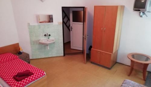 Triple Room with Garden View