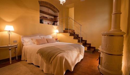 Suite - Split Level