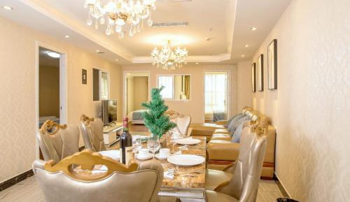 Superior Three-Bedroom Apartment